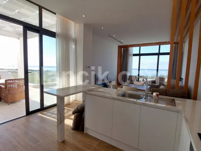 Satılık 2 Yatak Odalı Daire - Bahçeli, Girne - 7