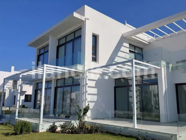 Satılık 3 Yatak Odalı Penthouse - Bahçeli, Girne - 5