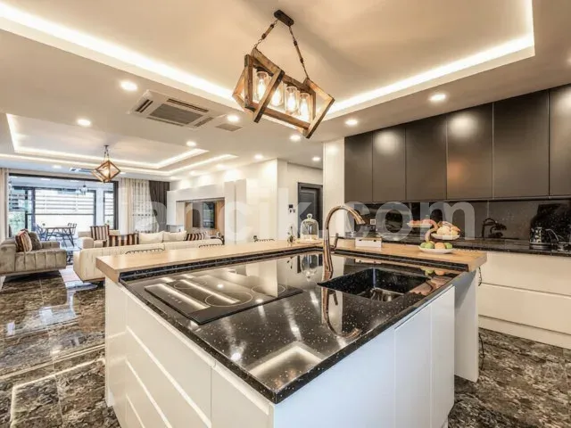 Satılık 4 Yatak Odalı Lüks Villa - Edremit, Girne - 6