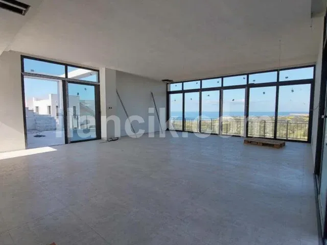 Satılık 3 Yatak Odalı Penthouse - Bahçeli, Girne - 9