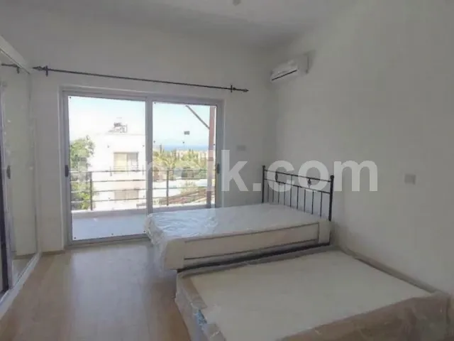 Bahçeli'de Satılık 3 Odalı Villa - Girne - 9