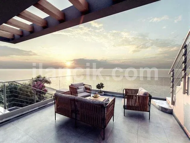 Esentepe'de Satılık 2 Yatak Odalı Penthouse Daire