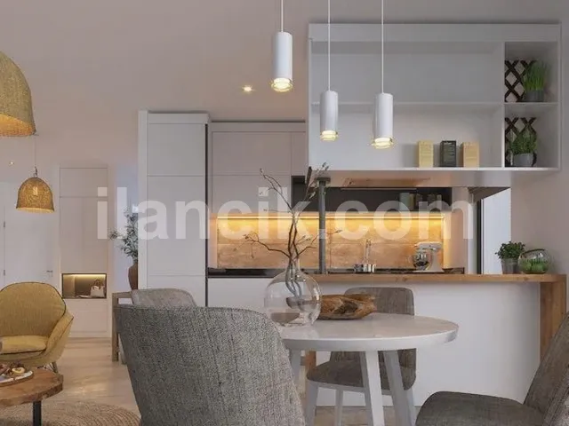 Güzelyurt Merkez'de Satılık 2 Odalı Deniz Manzaralı Daire - 7